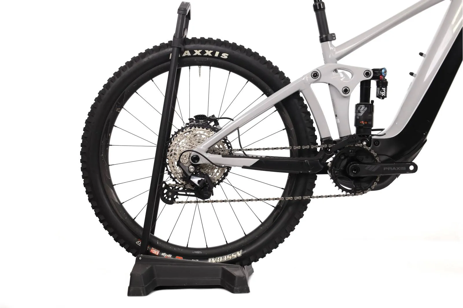 Giant Reign 2022 - Shimano Deore 1x12sp - Giant TR 1