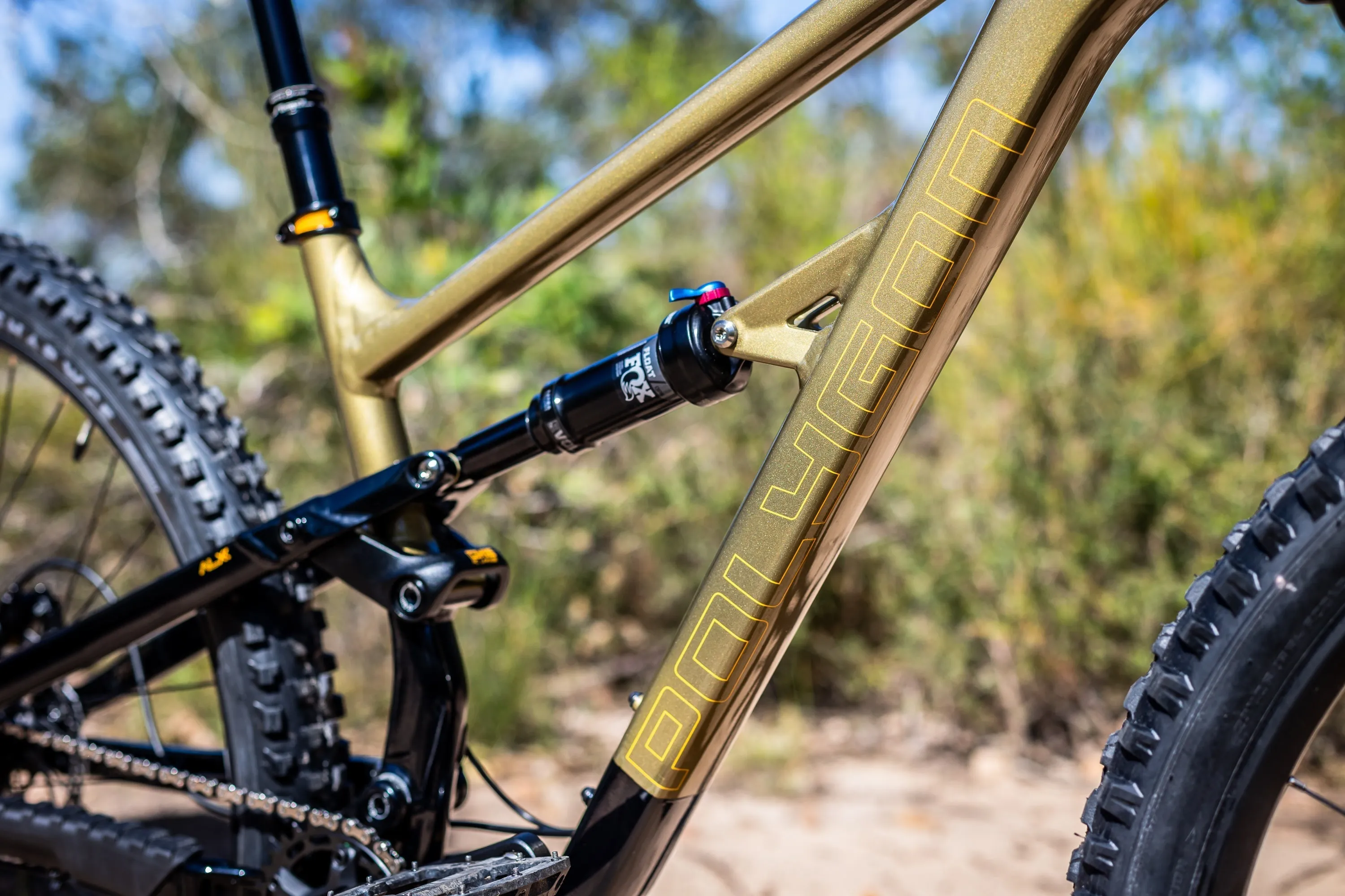 Open Box Polygon Siskiu T8 - Mountain Bike