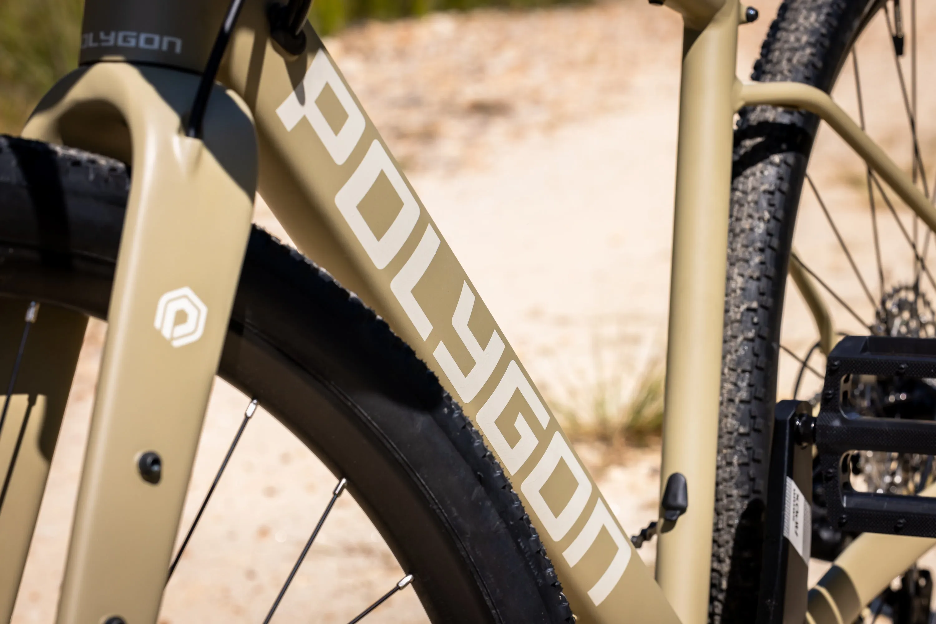 Polygon Bend R6 - Gravel Bike