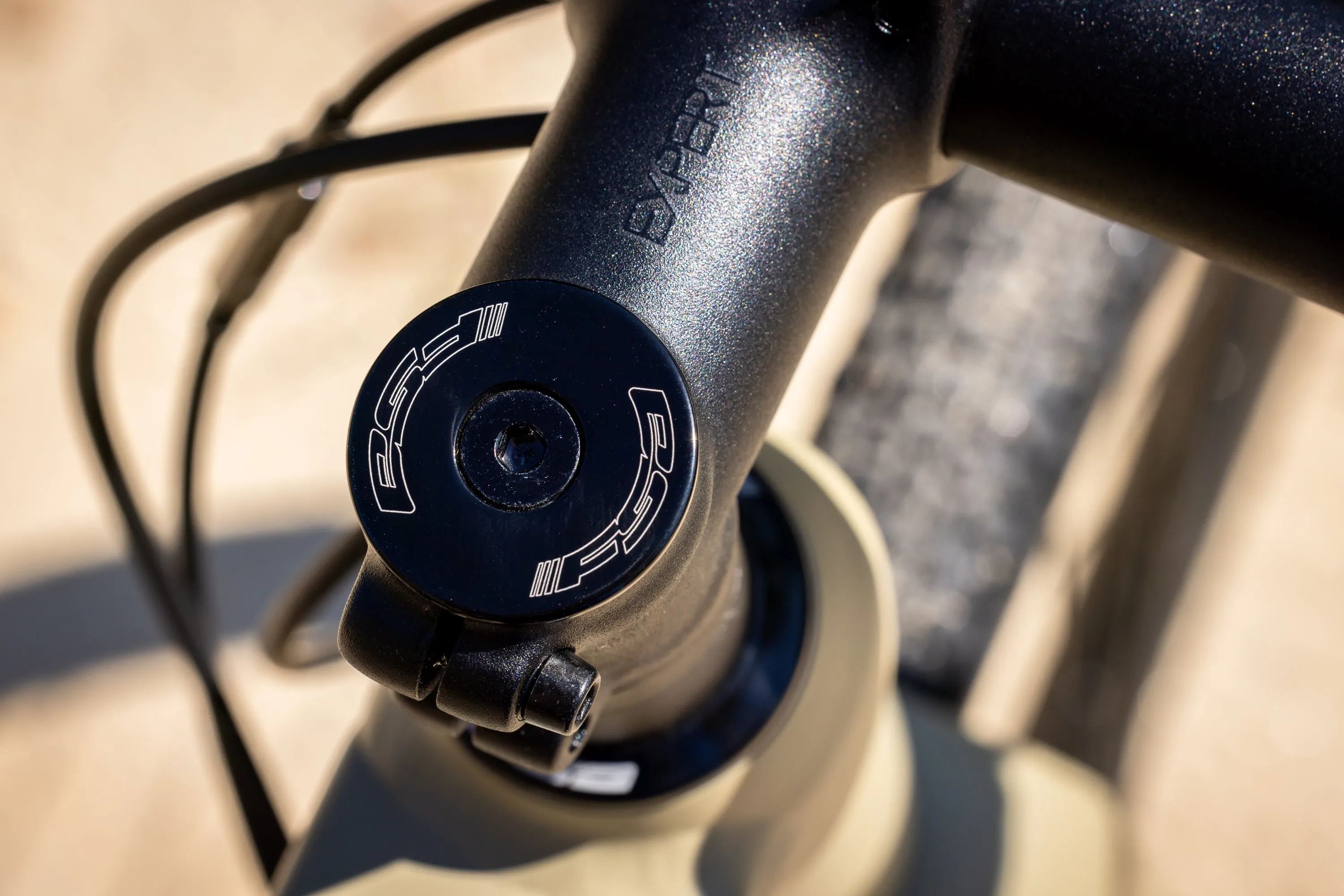 Polygon Bend R6 - Gravel Bike