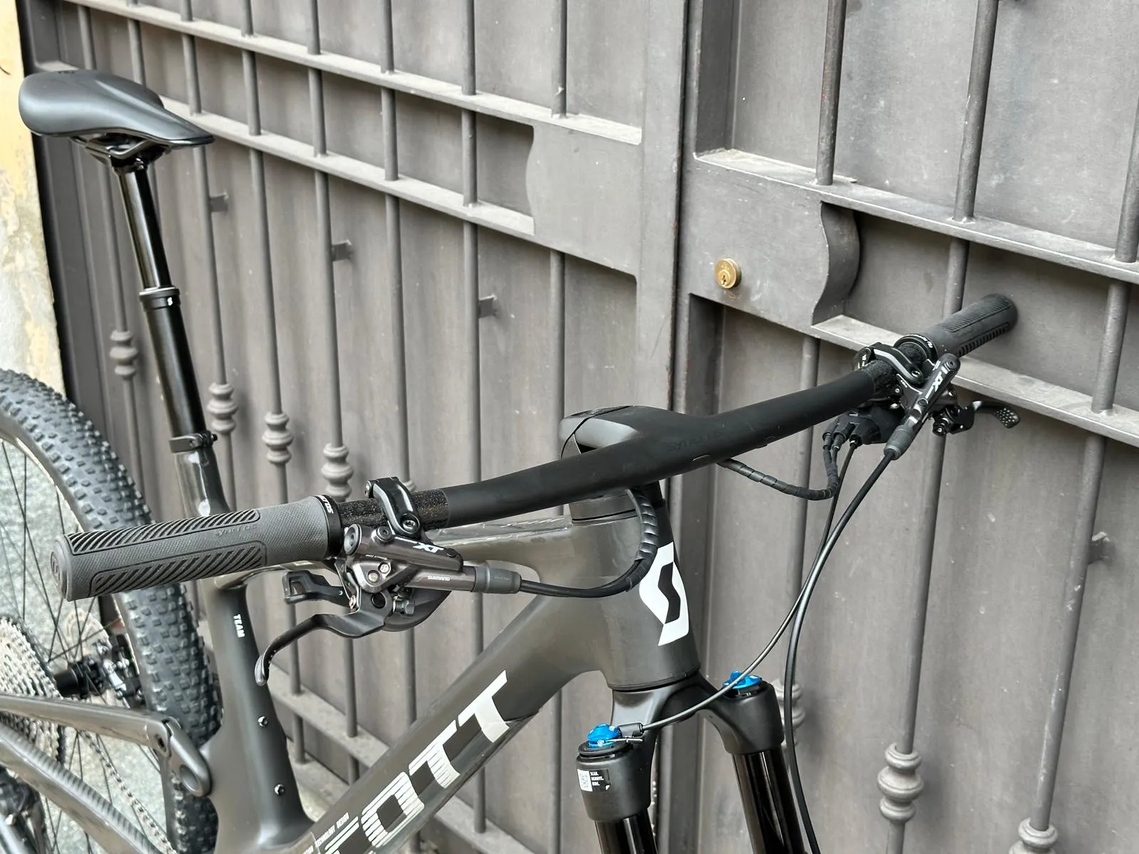 Scott Spark RC Team 2023 - Shimano XT - Syncros Silverton